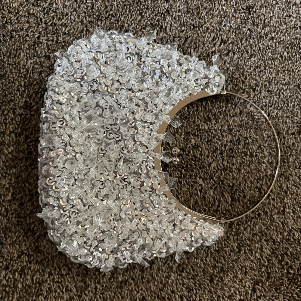 Silver Sequin Handbag with Metal Handle